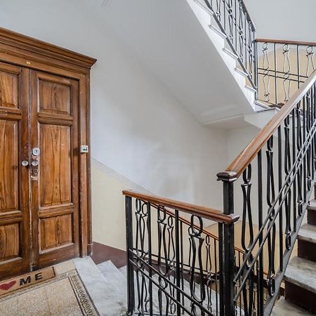 Lovely Apartment In Milano-Porta Romana W/ Balcony Kültér fotó